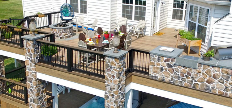 Custom Deck Design Contractors in Acton, CA